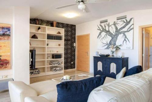 Apartamento Holidays2fuengirola Center Sea Front With Terrace