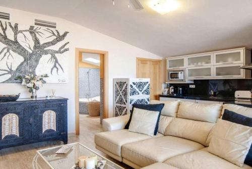 Apartamento Holidays2fuengirola Center Sea Front With Terrace