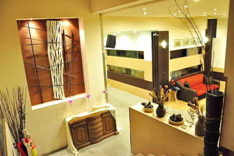 Four Seasons Hotel