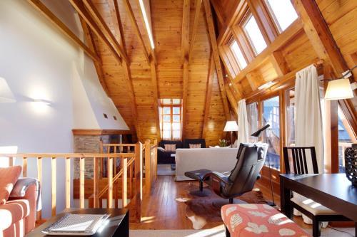 Apartamentos Gar�s IV