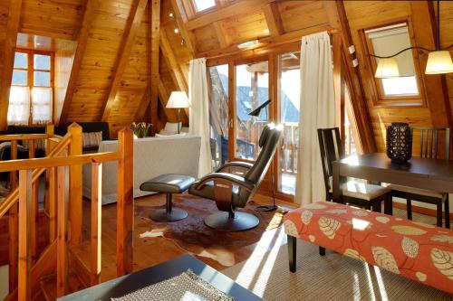 Apartamentos Gar�s IV