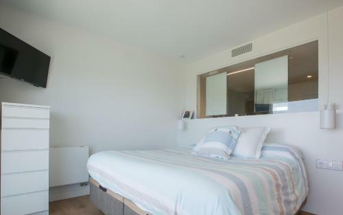 Luxurious Apartment In Front Of The Beach Gava Mar