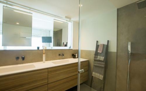Luxurious Apartment In Front Of The Beach Gava Mar