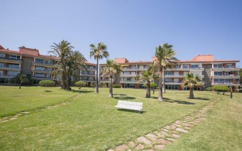 Luxurious Apartment In Front Of The Beach Gava Mar