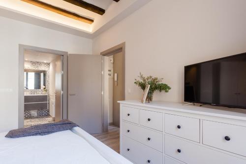 Luxury Apartments Bona