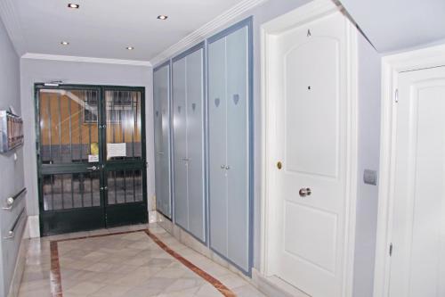 Apartamento Puerta Real Canovas