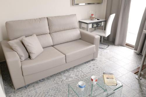 Apartamentos Mesones 3000