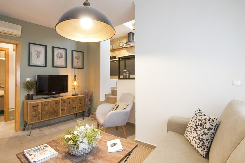 Chezmoihomes Cathedral Apartment
