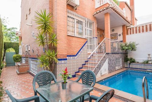 Casa La Solana, Con Piscina Privada.