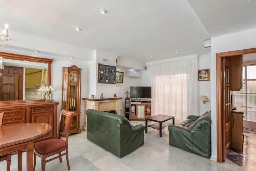 Casa La Solana, Con Piscina Privada.