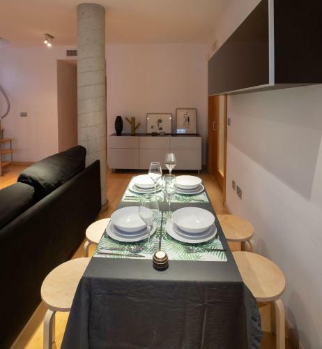 Apartamento Central Granada Penthouse + Parking Free
