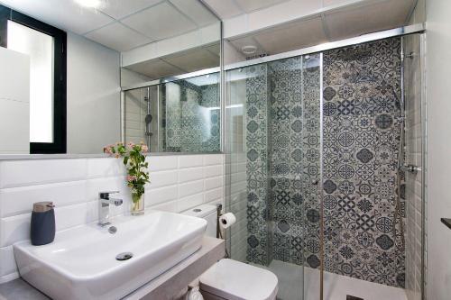 Chezmoihomes Central Ethnic Style Apartment