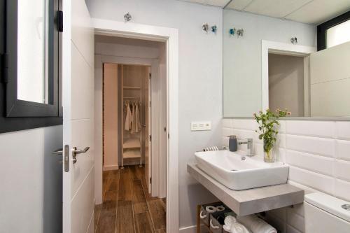 Chezmoihomes Central Ethnic Style Apartment