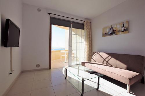 Beachfront Apartment With Panoramic Sea Views