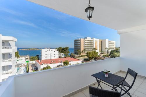 Apartamentos Esmeralda Ibiza