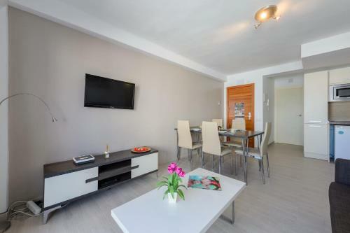 Apartamentos Esmeralda Ibiza