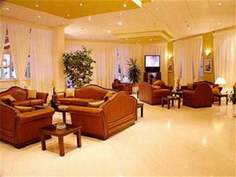 Hotel Golden Sun