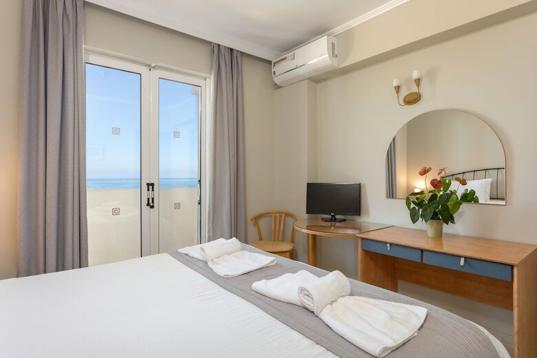 Hotel Xenos Kamara Beach