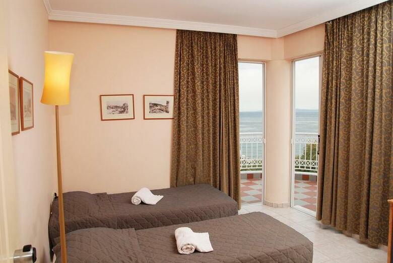 Hotel Xenos Kamara Beach