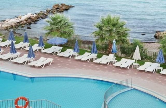 Hotel Xenos Kamara Beach
