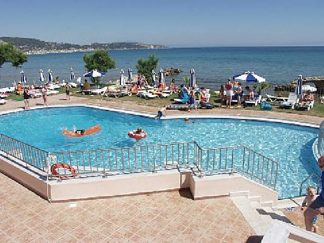 Hotel Xenos Kamara Beach