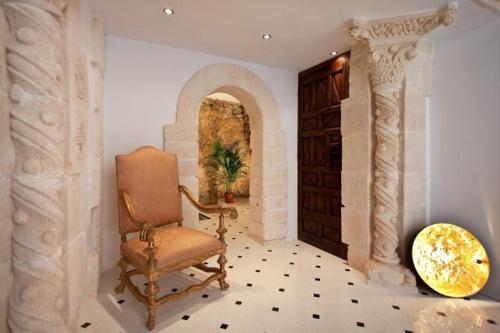 Ibiza Town Villa Sleeps 10 Pool