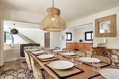 Sa Carroca 7 Bedroom Villa For Rent