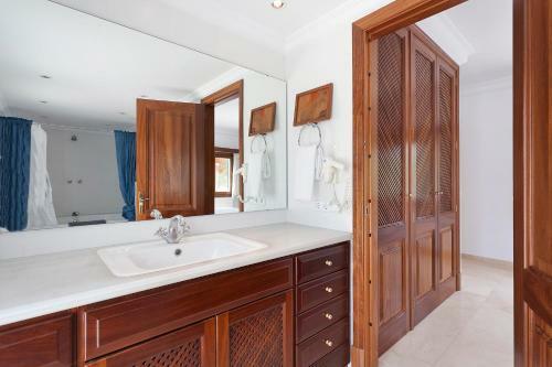 Villa Ses Gerres Beach House