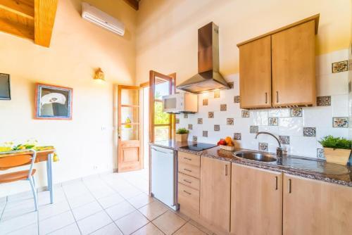 Inca Villa Sleeps 5 Pool Air Con Wifi