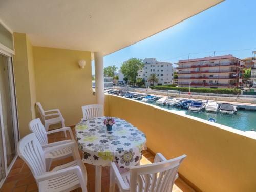 Apartment Girasol