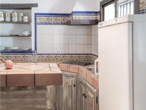 Five-bedroom Holiday Home In Jimena De La Frontera
