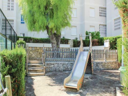 Three-bedroom Apartment In Alfaz Del Pi