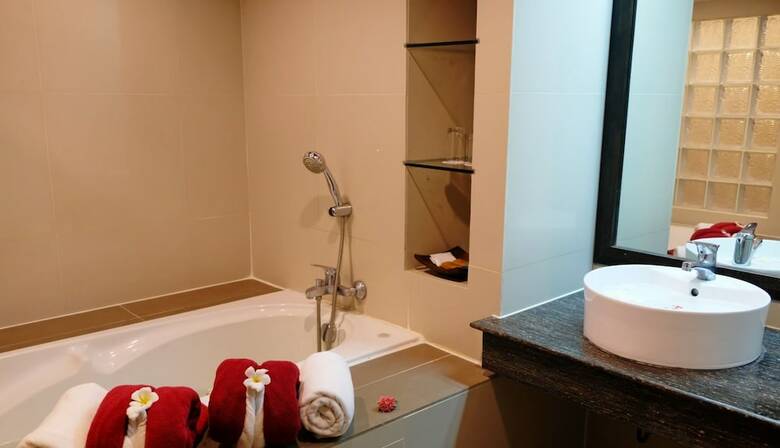 Hotel Ananda Lanta Resort