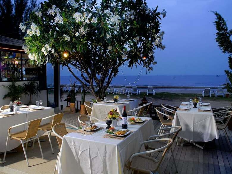 Hotel Anchana Resort And Spa