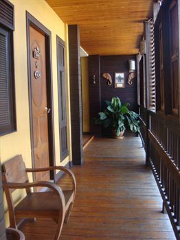 Hotel Baan Thong Luang