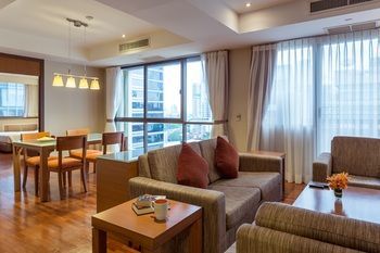 Hotel Bandara Suites Silom Bangkok