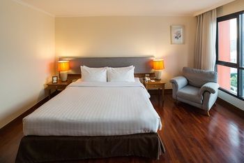 Hotel Bandara Suites Silom Bangkok