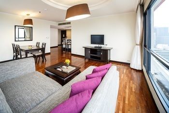 Hotel Bandara Suites Silom Bangkok