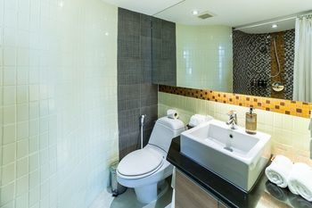 Hotel Bandara Suites Silom Bangkok