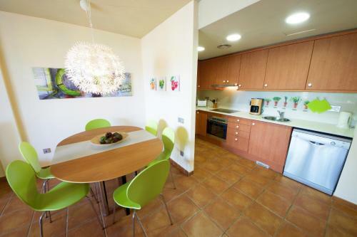 Casa 21 Great Pools,beach & Seaview