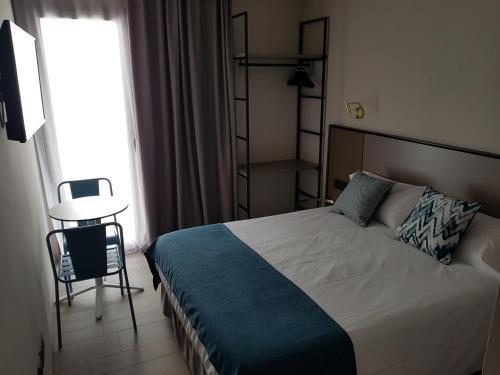 Hotel Torrent