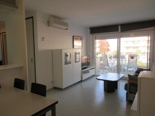 Apartamento Blaumar B-18 Inmoestarit