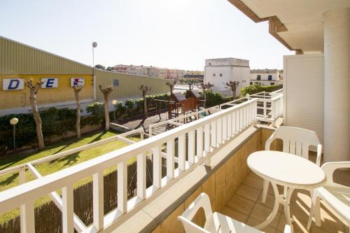 Sistach Rentals Apartaments Sol