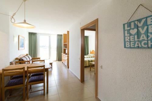 Sistach Rentals Apartaments Sol
