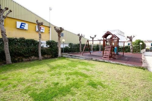 Sistach Rentals Apartaments Sol