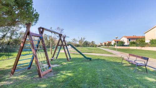 L'estartit Villa Sleeps 6 T223627