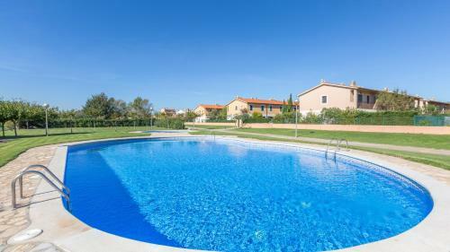 L'estartit Villa Sleeps 6 T223627