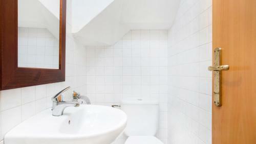L'estartit Villa Sleeps 6 T223627