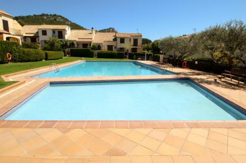 Villa Sistach Rentals Casa Oliveres