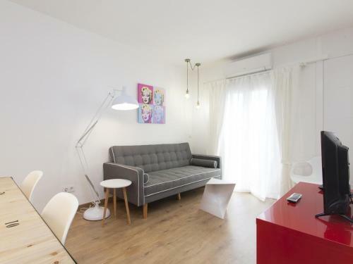 Fira Vintage Apartment